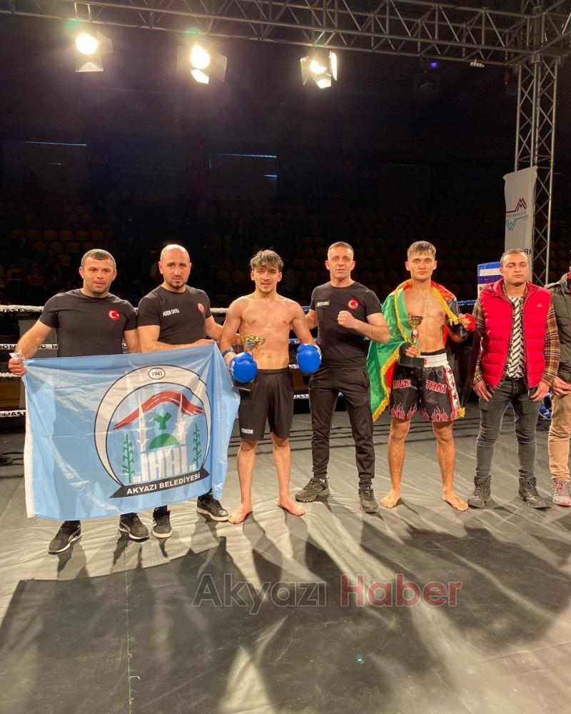 Akyazılı Kickboksçular Dünya Kupası Üçüncüsü Oldu