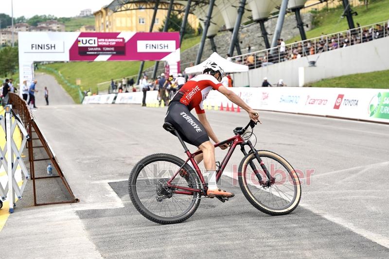 Dünya Kupası yarışları nefes kesti