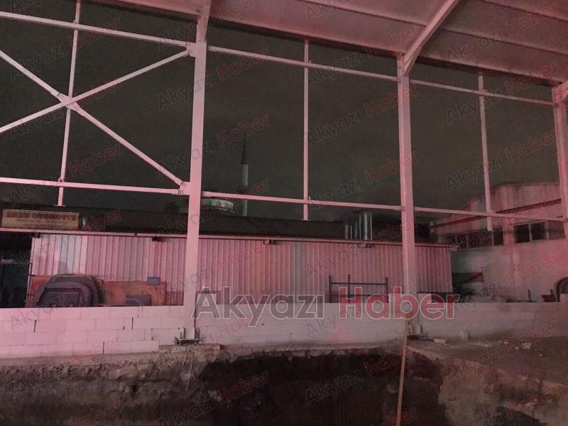 Traktör fabrikası'nın içinde bulunan otomotiv boyahanesinde yangın