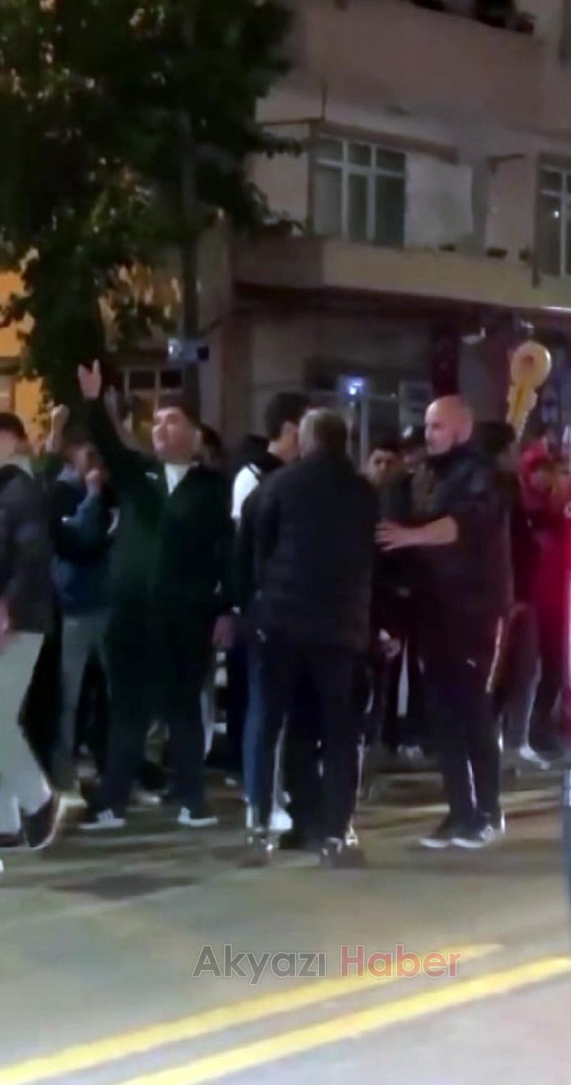 Sakaryaspor ile Galatasaray taraftar grubu arasında gerginlik