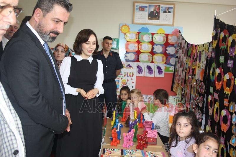 Karapürçek'te yıl sonu sergisi düzenlendi