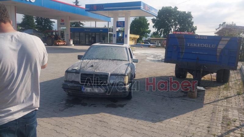 Yanan otomobile ilk müdahale petrolcülerden