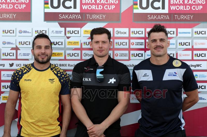 Vadide gerçekleşen basın toplantısında favori isimler konuştu