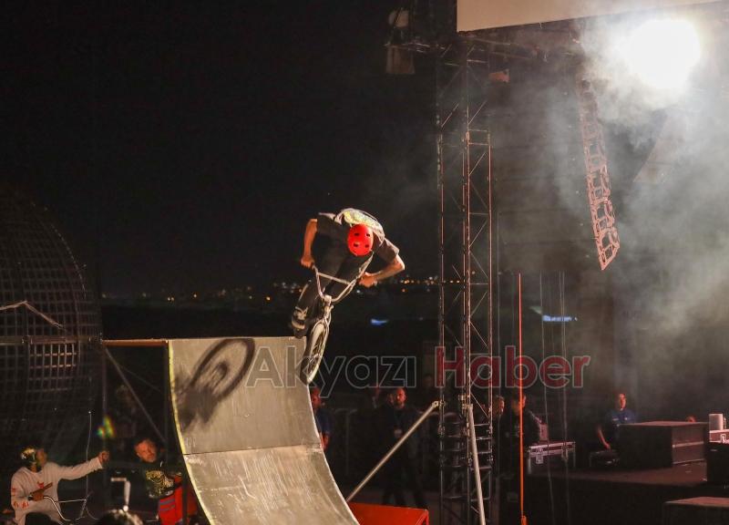 Dünya Şampiyonası lansmanında unutulmaz şovlar