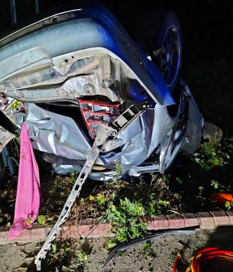 Genç çifti kaza ayırdı