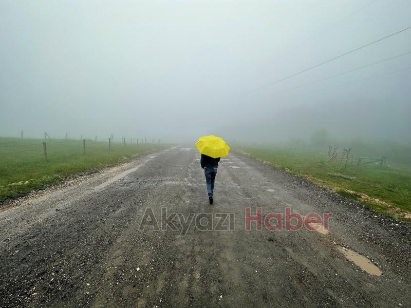 Doğa tutkunları Karagöl ve Acelle’de yürüdü