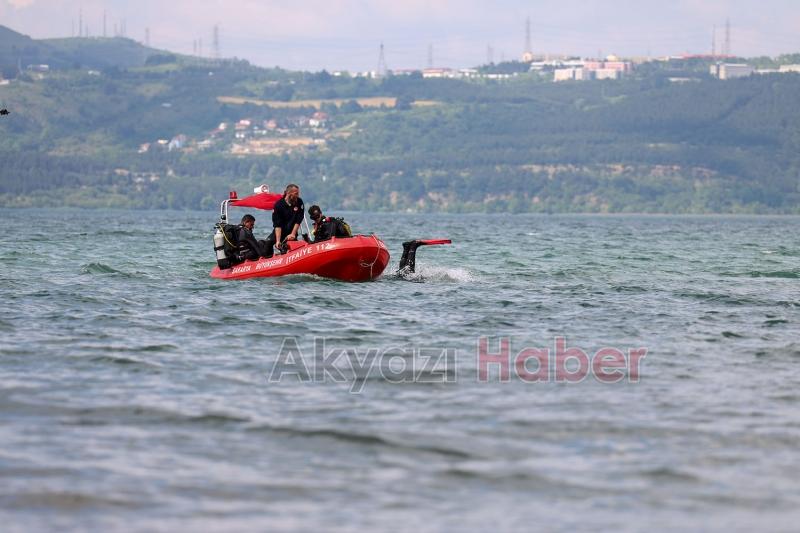 Sapanca Gölü’nden çıkan atıklar görenleri şaşırttı