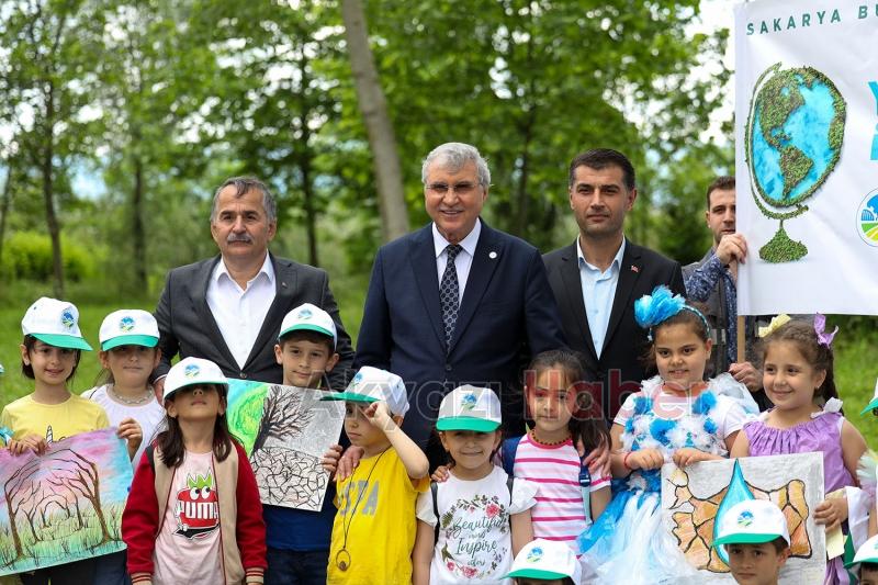 Sapanca Gölü’nden çıkan atıklar görenleri şaşırttı