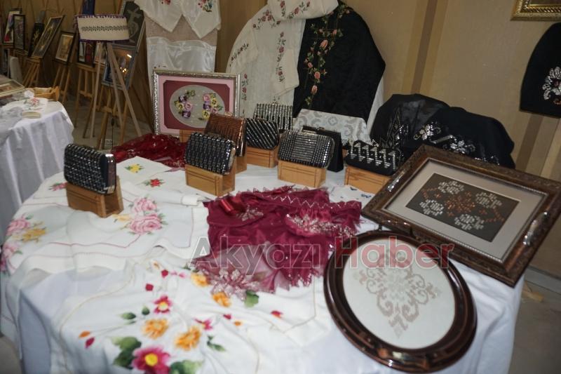 Karapürçek'te Hayat Boyu Öğrenme Haftası sergisi düzenlendi