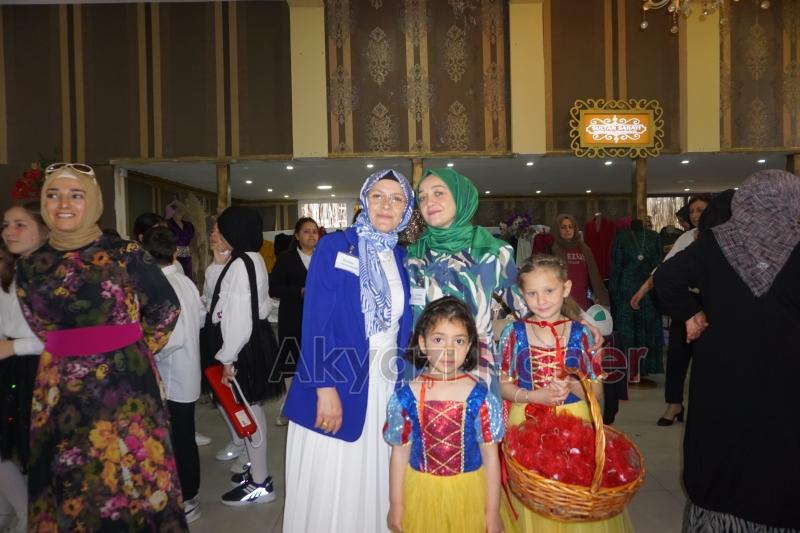 Karapürçek'te Hayat Boyu Öğrenme Haftası sergisi düzenlendi