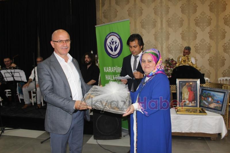 Karapürçek'te Hayat Boyu Öğrenme Haftası sergisi düzenlendi