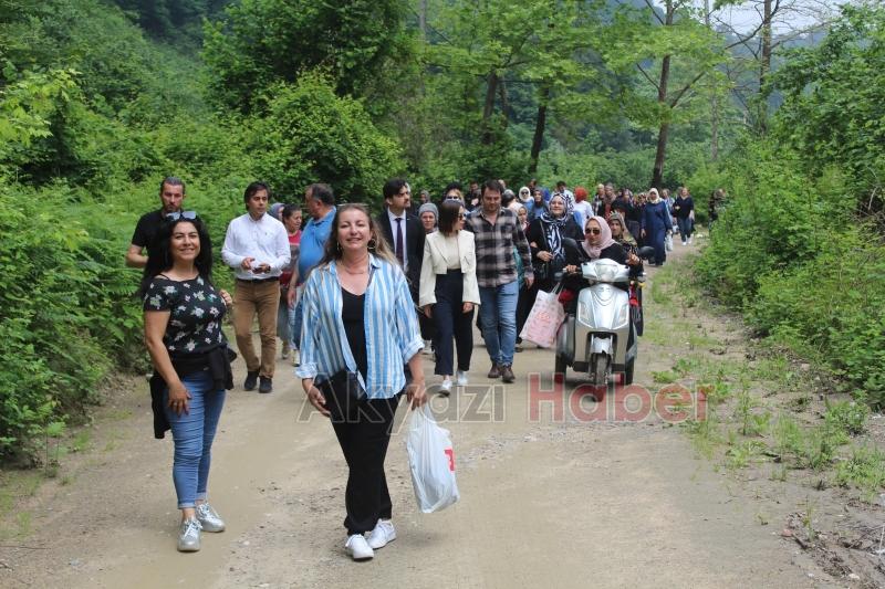 Karapürçek'te doğa yürüyüşü yapıldı