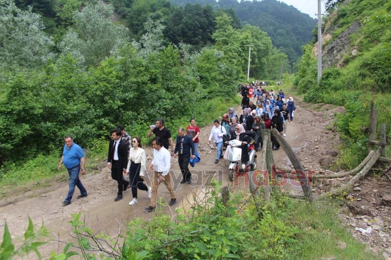 Karapürçek'te doğa yürüyüşü yapıldı