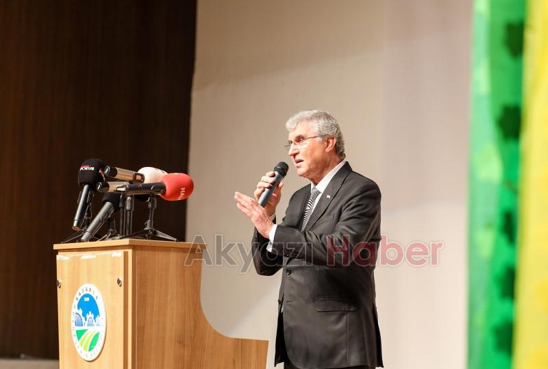 Akyazı SGM’de yılsonu programı coşkusu