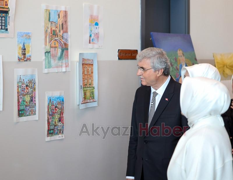 Akyazı SGM’de yılsonu programı coşkusu