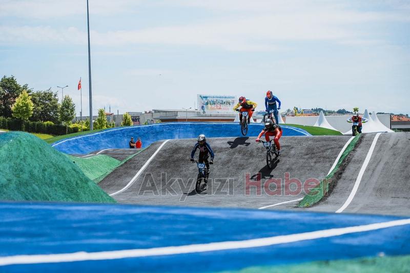 Bisiklet Vadisi 11 uluslararası yarışa ev sahipliği yaptı