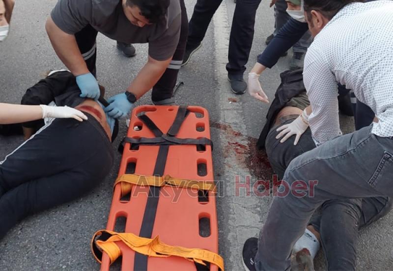 D-100'de feci kaza: 2 ağır yaralı