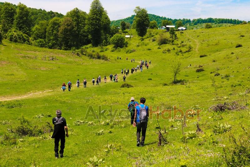Doğa yürüyüşleri Yörükyeri parkuru ile devam etti