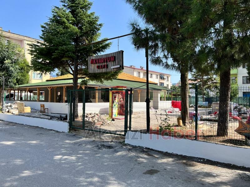 Önce kafe yapıldı sonra devren kiralık tabelası asıldı!