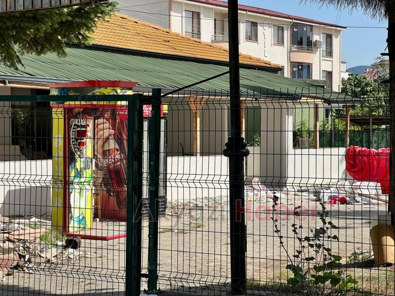 Önce kafe yapıldı sonra devren kiralık tabelası asıldı!