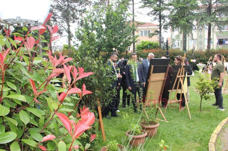 Akyazı Konuralp Anadolu Lisesi'nde kaligrafi sergisi