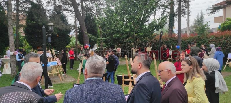 Akyazı Konuralp Anadolu Lisesi'nde kaligrafi sergisi