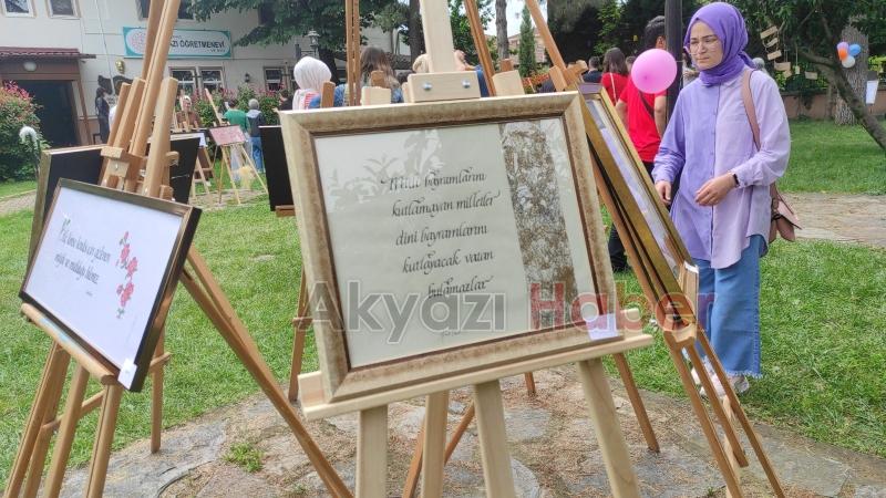 Akyazı Konuralp Anadolu Lisesi'nde kaligrafi sergisi