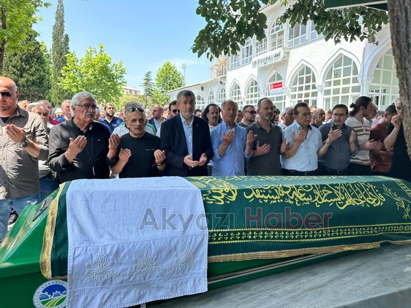 Ergin Orhan dualarla toprağa verildi.