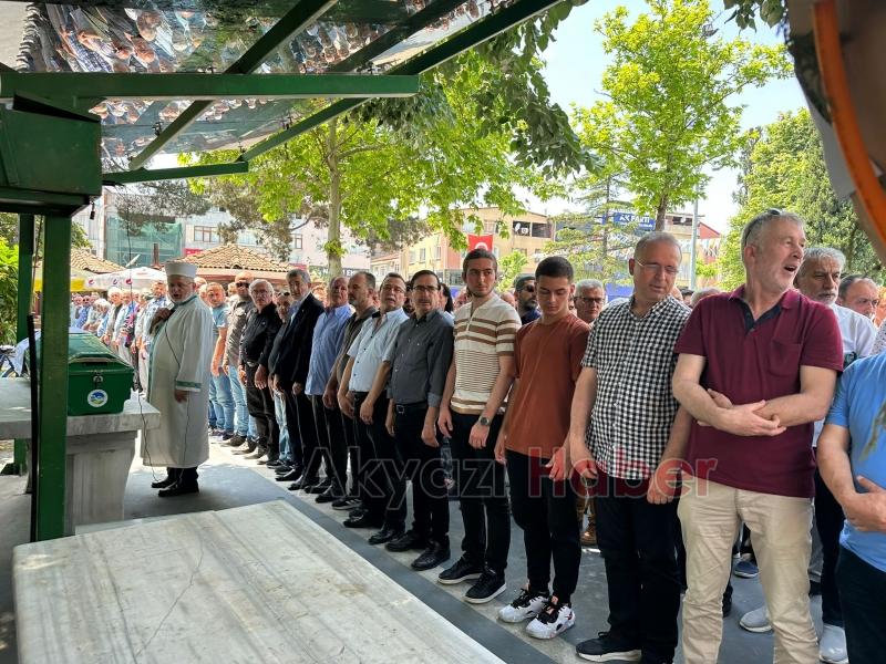 Ergin Orhan dualarla toprağa verildi.