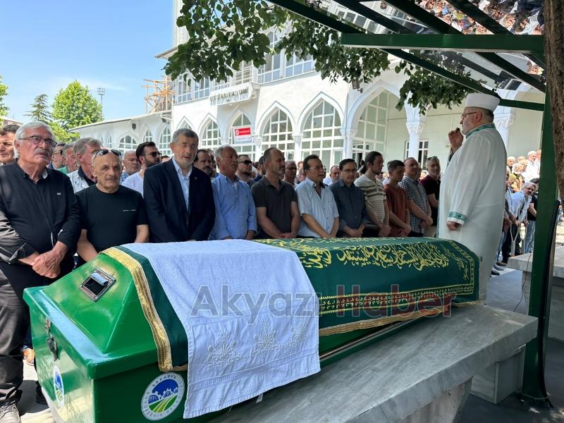 Ergin Orhan dualarla toprağa verildi.