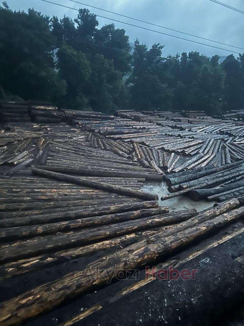 Bayraktar ve Bayrak selden etkilenen firmaları ziyaret etti