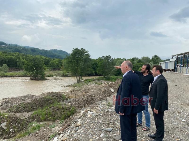 Bayraktar ve Bayrak selden etkilenen firmaları ziyaret etti