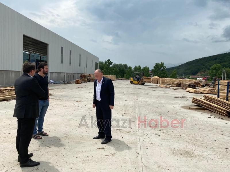 Bayraktar ve Bayrak selden etkilenen firmaları ziyaret etti