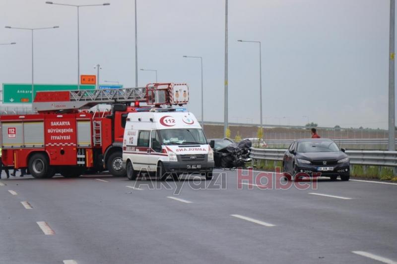 Kuzey Marmara Otoyolun'da dört aracın çarpıştığı kazada 2'si ağır, 3 kişi yaralandı