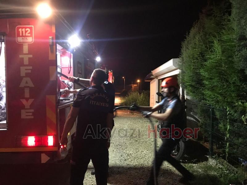 Akyazı Ömercikler mahallesinde Yangın