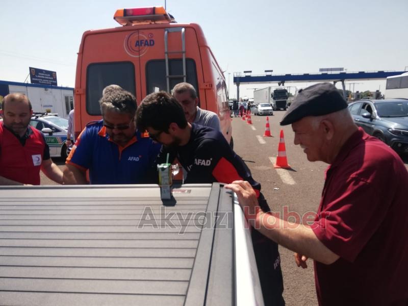 Sakaryada trafikte kalanlara yardım ulaştırıldı