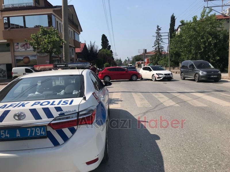 Ada Caddesi'nde kaza yaralanan olmadı