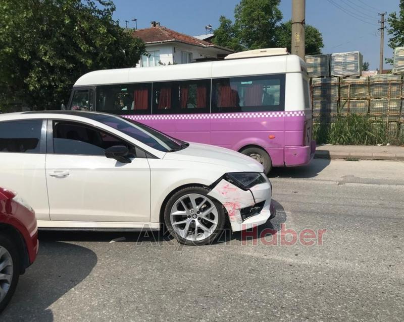 Ada Caddesi'nde kaza yaralanan olmadı