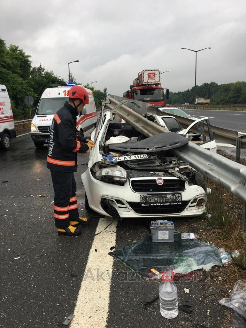 Bariyer aracın içinden geçti: 3 yaralı