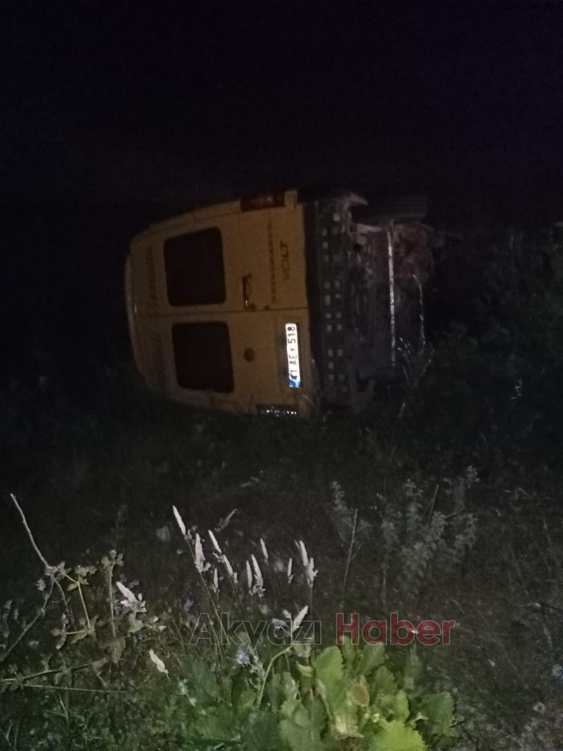 Minibüs şarampole uçtu