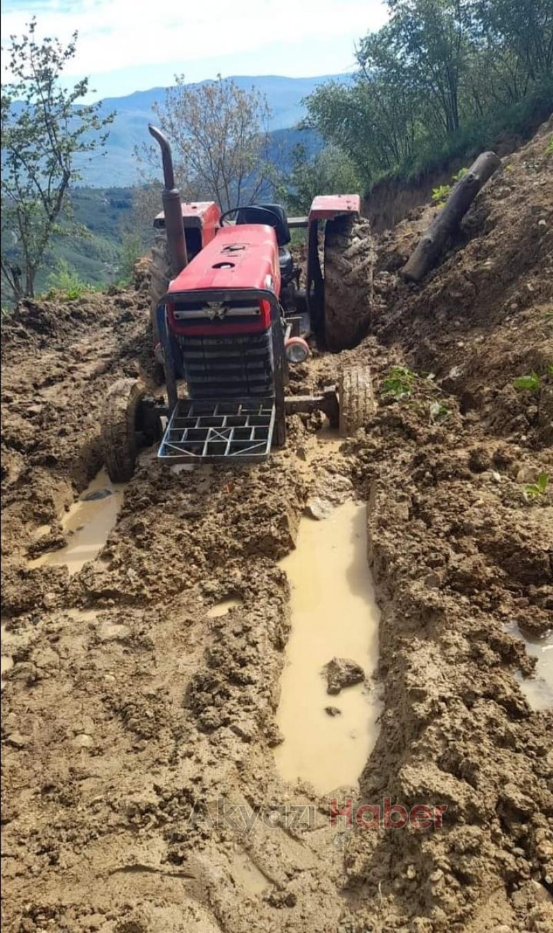 Heyelanın yollarını kapadığı mahalleli 5 aydır mağdur