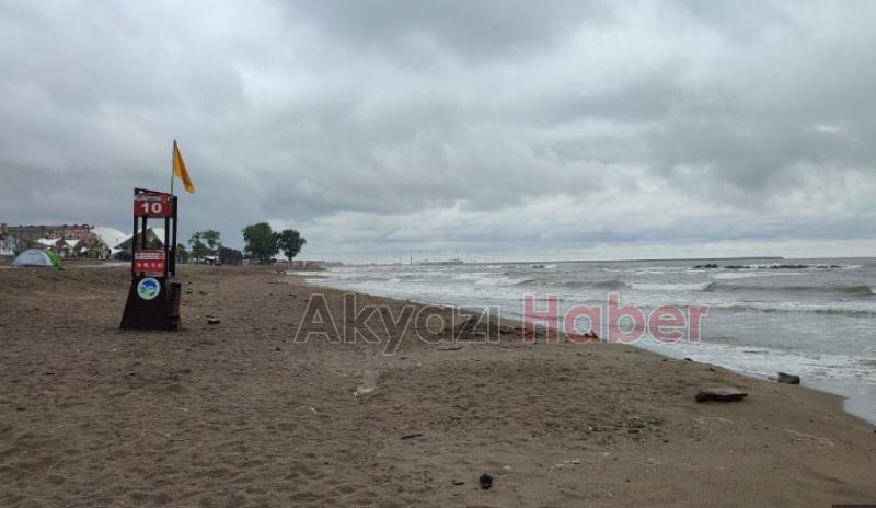 Kandıra sahillerinde hafta sonu denize girişler yasaklandı