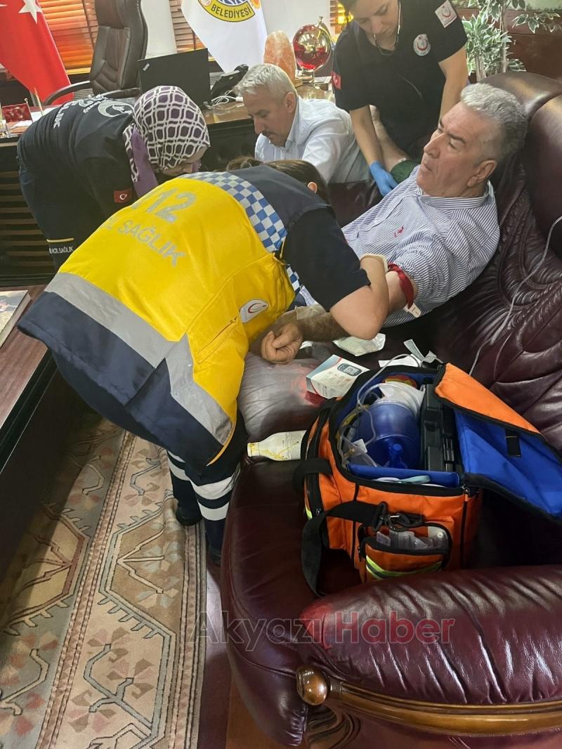 Belediye Başkanının makamında iş adamını silahla vurdu