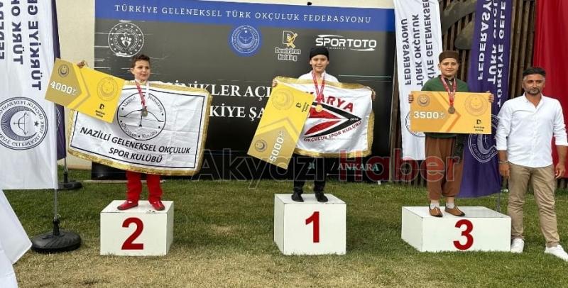 Ömer Faruk Karadeniz şampiyon oldu