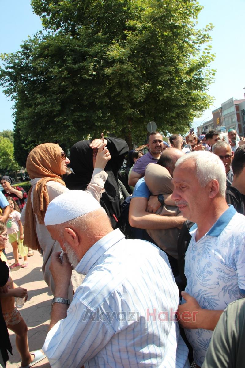 Akyazı'da hacılar için karşılama töreni