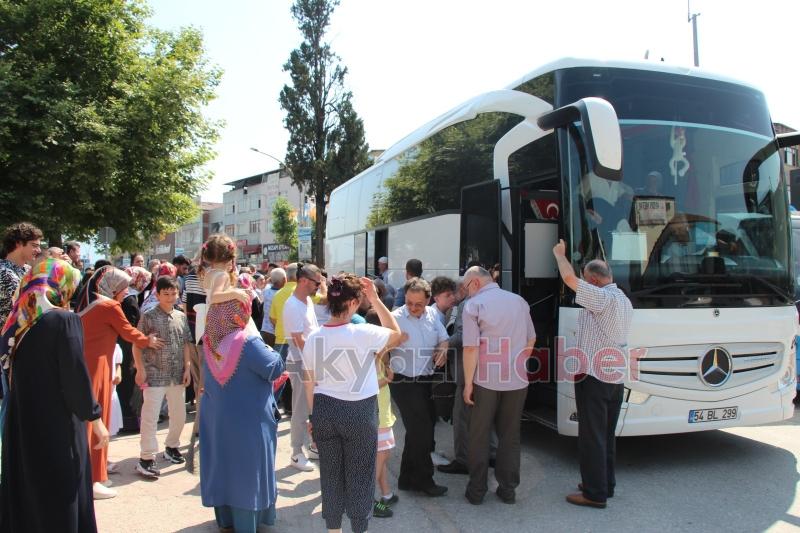 Akyazı'da hacılar için karşılama töreni