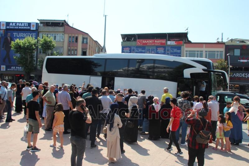 Akyazı'da hacılar için karşılama töreni