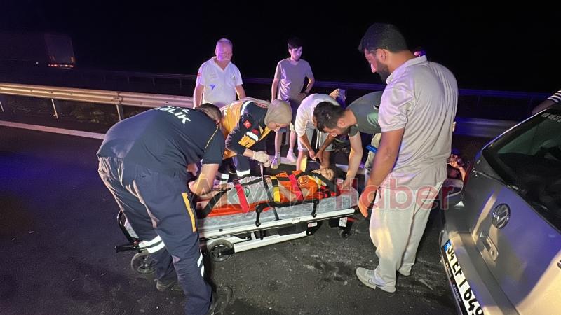 TEM Otoyolunda 5 araçlı kaza:14 yaralı