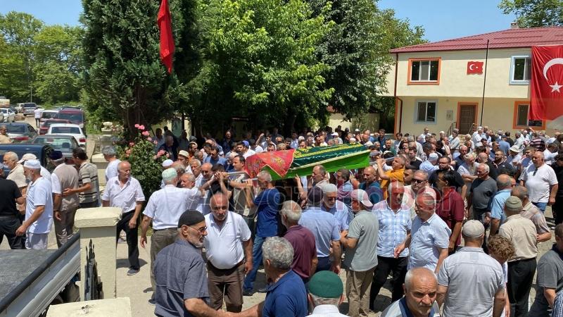 Nuray Şahin defnedildi