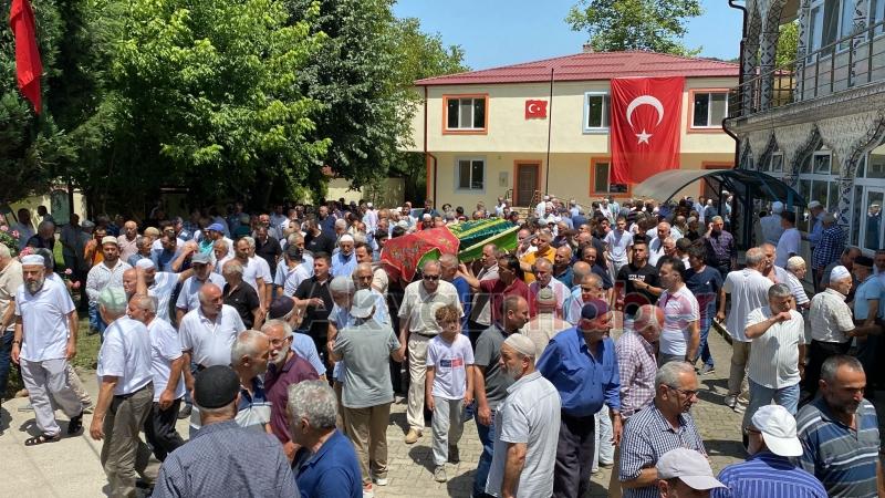 Nuray Şahin defnedildi